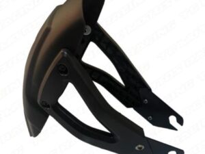 GUARDABARRO TRASERO CON PLATINAS UNIVERSAL CR4 (ACC2046)